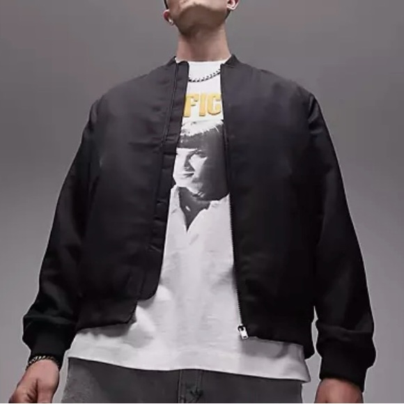 Men’s black bomber jacket - Picture 1 of 10